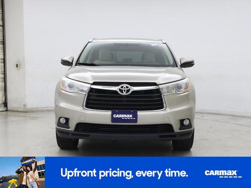 Silver 2014 Toyota Highlander XLE