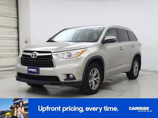 Silver 2014 Toyota Highlander XLE