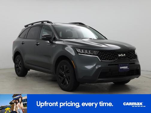 Green 2022 Kia Sorento X-Line S
