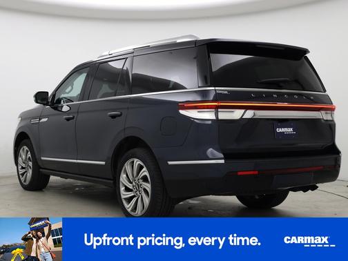 Blue 2022 Lincoln Navigator Standard