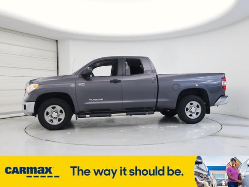 2017 Toyota Tundra SR5