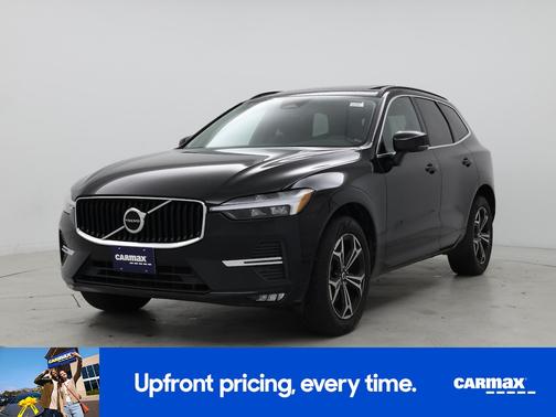2022 Volvo XC60 B5 Momentum