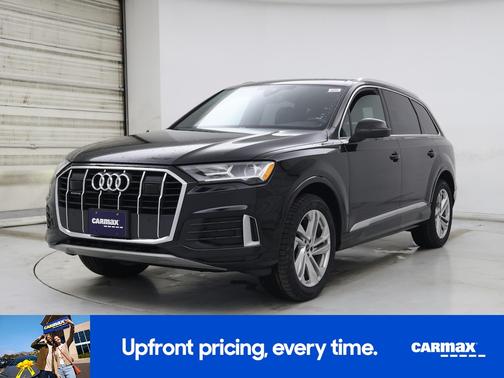 Black 2023 Audi Q7 Premium