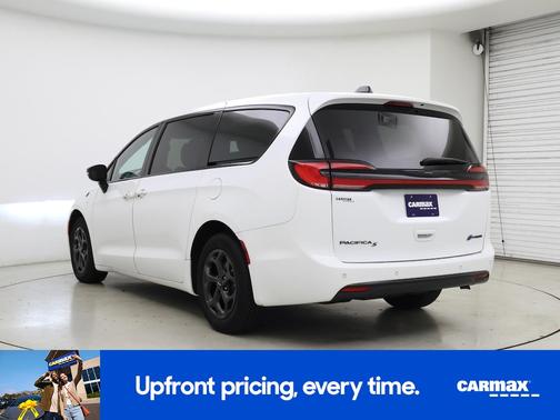 2023 Chrysler Pacifica Hybrid Limited