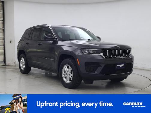 Gray 2023 Jeep Grand Cherokee Laredo