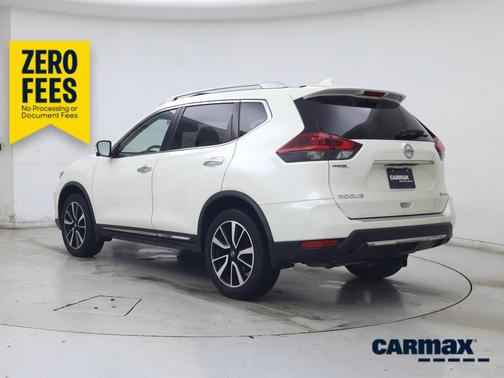 Pearl 2018 Nissan Rogue SL