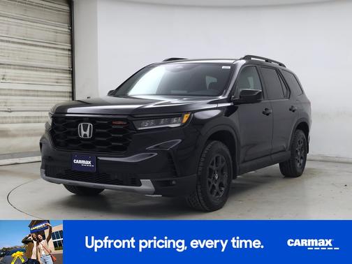 Black 2025 Honda Pilot Trailsport
