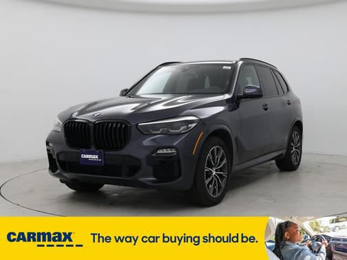 2021 BMW X5 M50i