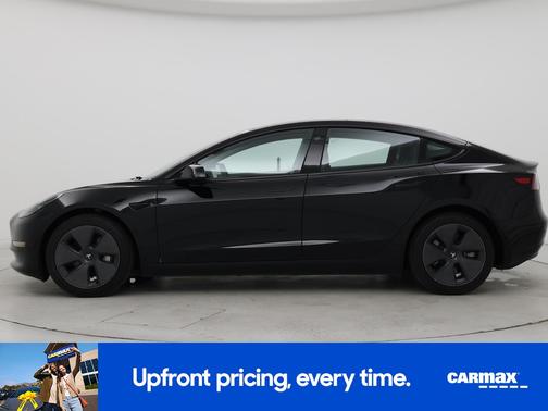 Black 2023 Tesla Model 3
