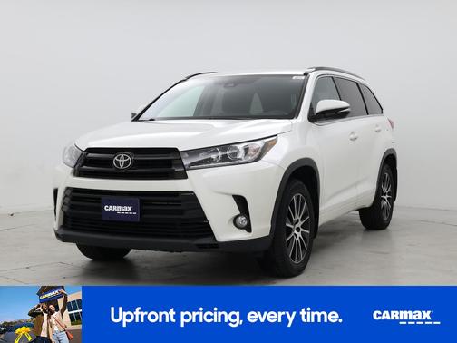 2017 Toyota Highlander SE