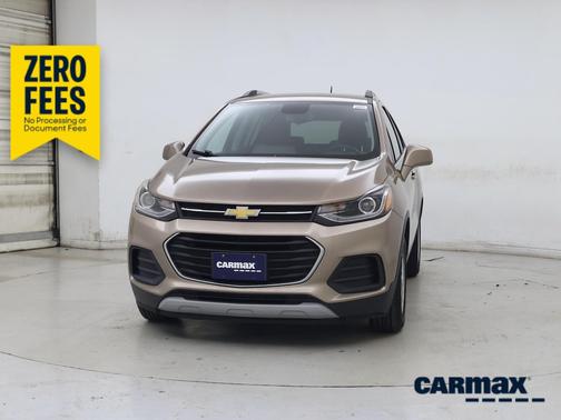 Gold 2018 Chevrolet Trax LT