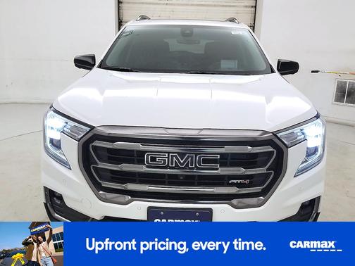 2022 GMC Terrain AT4