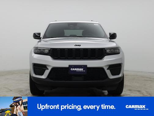 2022 Jeep Grand Cherokee Altitude