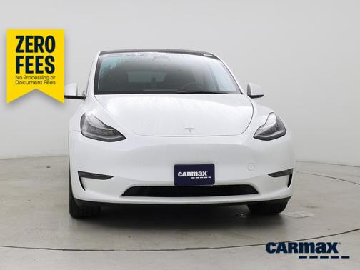 White 2023 Tesla Model Y Long Range