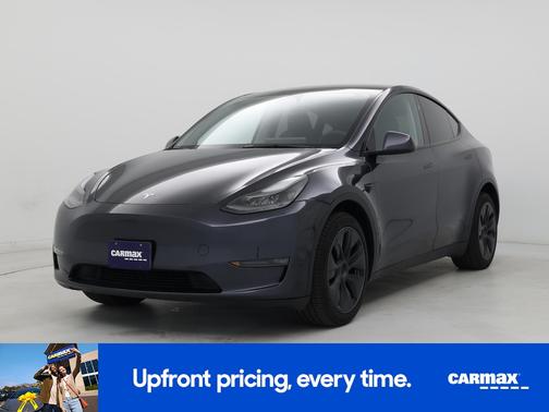 Gray 2025 Tesla Model Y Long Range