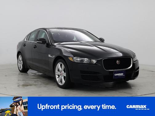 2017 Jaguar XE Prestige