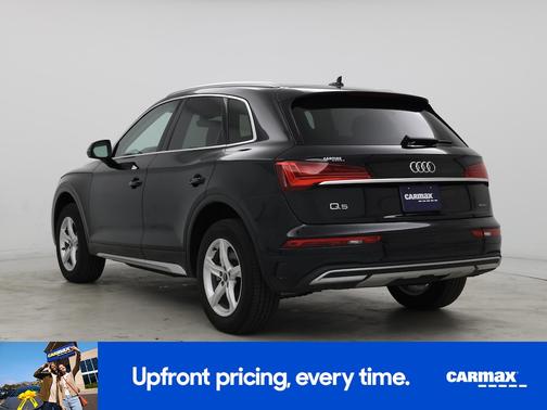 Black 2023 Audi Q5 Premium