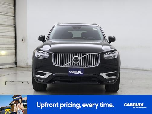 2023 Volvo XC90 B6 Plus
