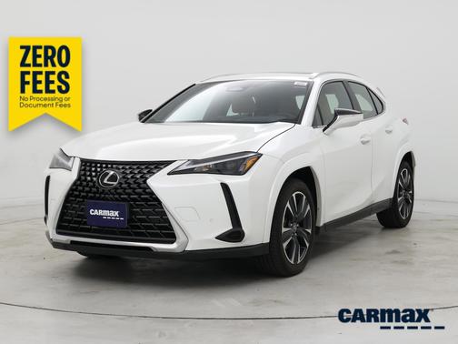 White 2025 Lexus UX 300h Premium