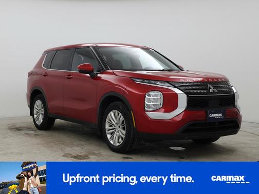 2022 Mitsubishi Outlander ES