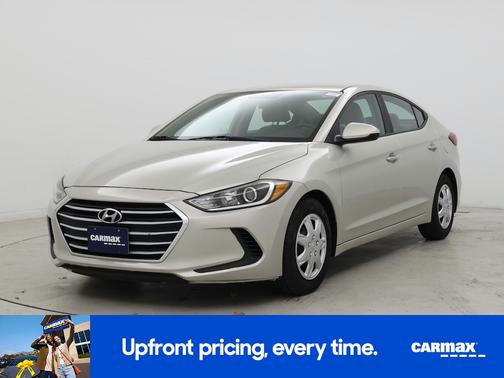 Tan 2017 Hyundai ELANTRA SE