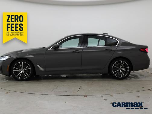 Gray 2022 BMW 540 XI