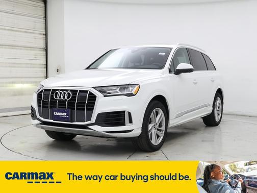 2022 Audi Q7 Premium Plus