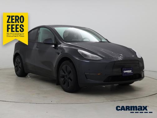 Gray 2024 Tesla Model Y Long Range