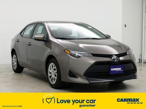 Photo 1 of 25 of 2019 Toyota Corolla LE