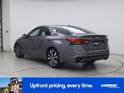 Gray 2021 Nissan Altima SR
