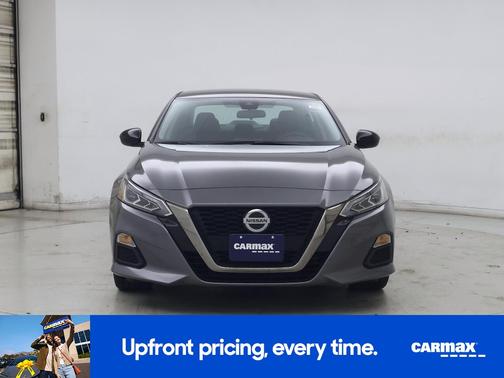 Gray 2021 Nissan Altima SR