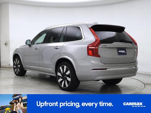 2024 Volvo XC90 Recharge Plug-In Hybrid T8 Plus Bright Theme