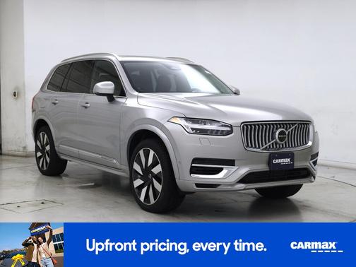 2024 Volvo XC90 Recharge Plug-In Hybrid T8 Plus Bright Theme