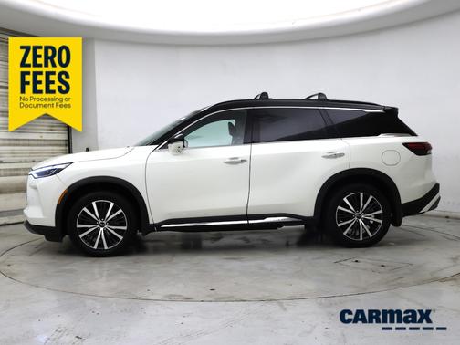 White 2024 INFINITI QX60 Autograph