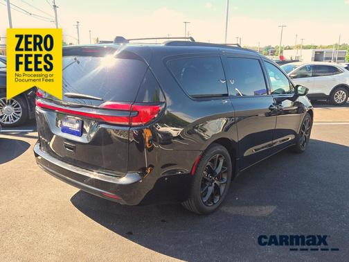 Black 2023 Chrysler Pacifica Touring L