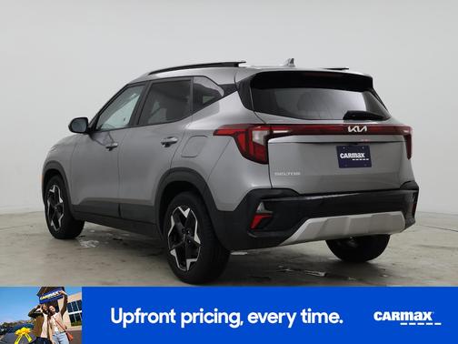 Gray 2025 Kia Seltos S