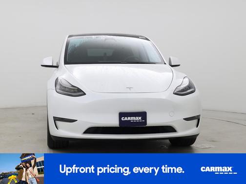 White 2023 Tesla Model Y Long Range