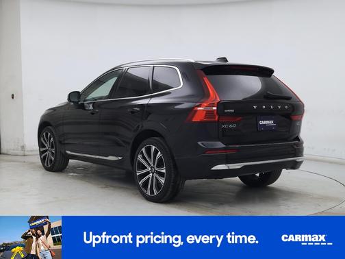 2023 Volvo XC60 B5 Ultimate Bright Theme