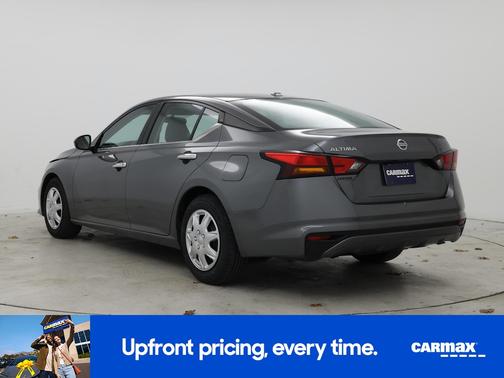 2019 Nissan Altima S