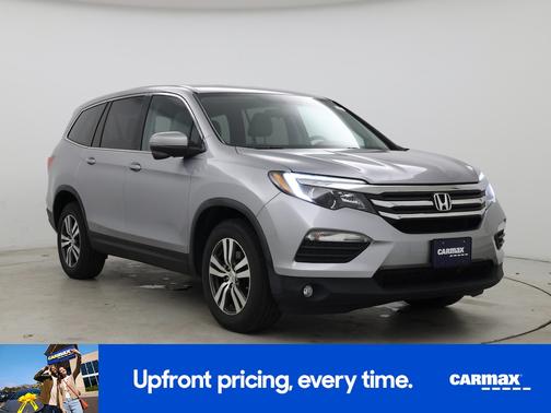 Silver 2016 Honda Pilot EX