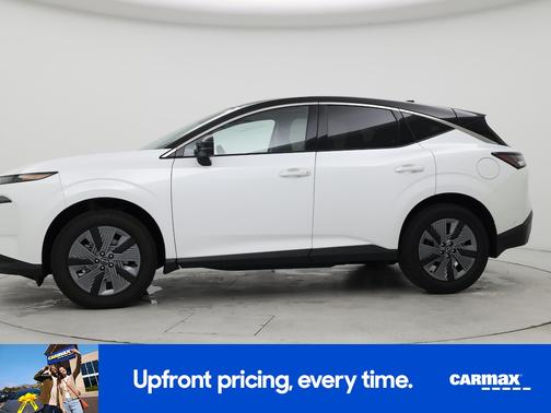 White 2025 Nissan Murano SL