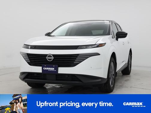 White 2025 Nissan Murano SL