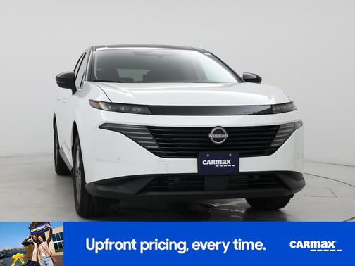 White 2025 Nissan Murano SL