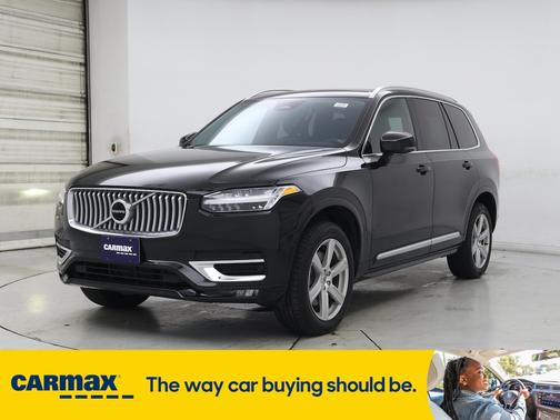 2024 Volvo XC90 B5 Core Bright Theme