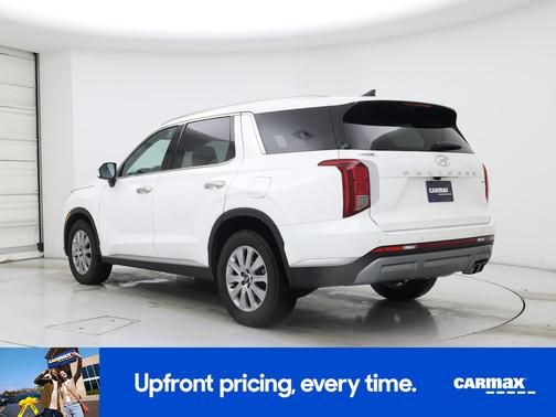 White 2025 Hyundai PALISADE SEL