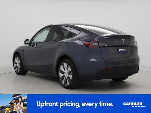 Gray 2023 Tesla Model Y Long Range