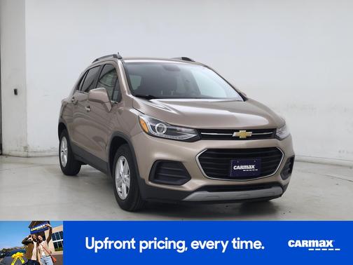 Gold 2018 Chevrolet Trax LT