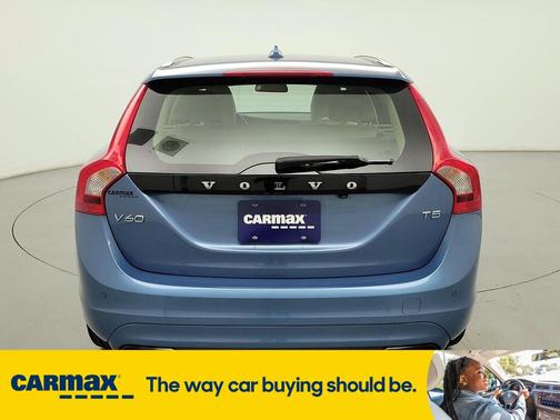 2015 Volvo V60 T5 Premier Plus