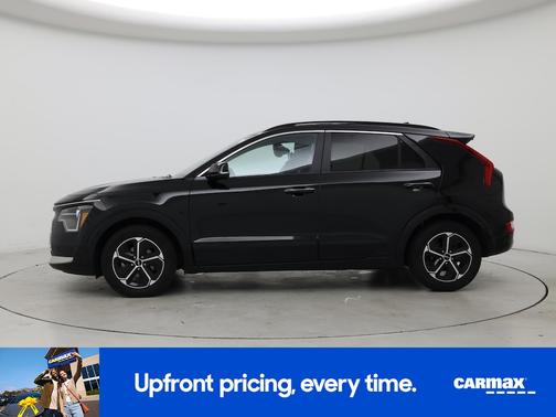 2023 Kia Niro SX