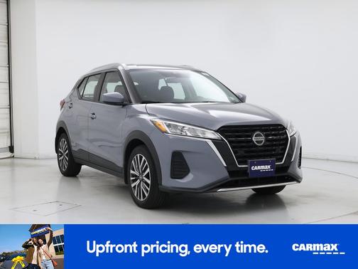 Gray 2021 Nissan Kicks SV